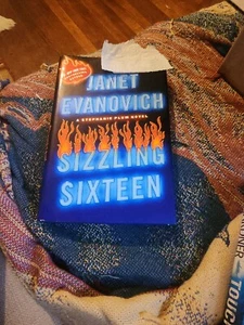 Sizzling Sixteen - Bild 1 von 2