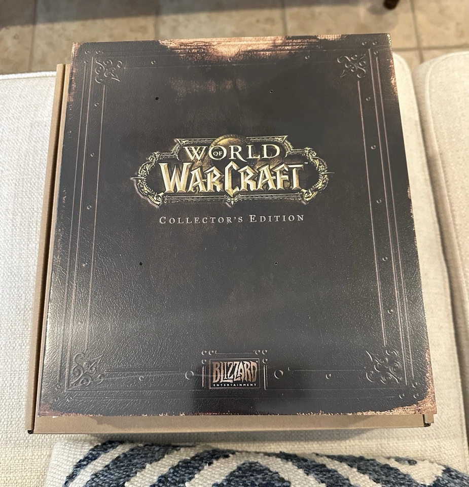 Presente de férias Blizzard Employee 2024 -incl 2004 clássico WOW BAUNILLA Warcraft animais de estimação - Imagem 1 de 4