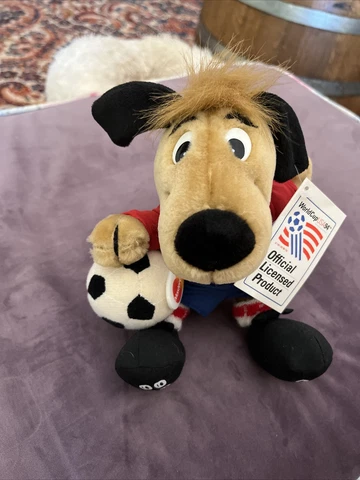 FIFA 1994 World Cup Official Mascot Cover