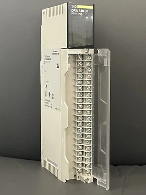 Schneider Automation TSX Quantum 140 DRA 840 00 Relay Out  - Image 1 of 3