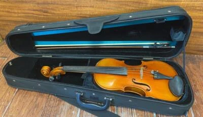 Violín Suzuki 330 1980 4/4 con estuche rígido - usado. Foto 1 de 4