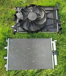 Ford Focus MK3 2012 1.6 TDCi Rad Pack Radiator Engine Cooling Fan J30 - Picture 1 of 5