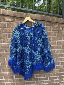 Vtg Crochet Shawl Poncho Granny Blue Boho Festival Hippie Tassels Wool 1970’s - Picture 1 of 8