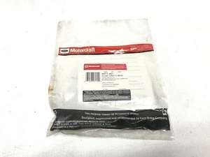 Headlight High / Low Beam Lamp Connector Motorcraft WPT-301 - Picture 1 of 3