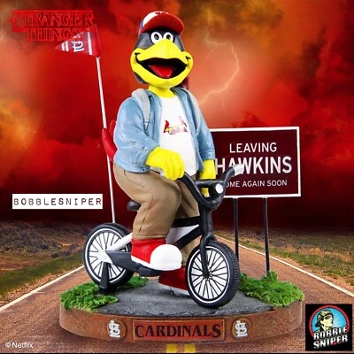 FREDBIRD Cardenales de San Luis "Stranger Things" Mascota "Netflix" MLB Bobblehead Foto 1 de 4