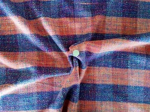 Top Quality Purple/Pink Wool Blend Tweed Check Suiting Coating Fabric -1 Metre - Picture 1 of 2