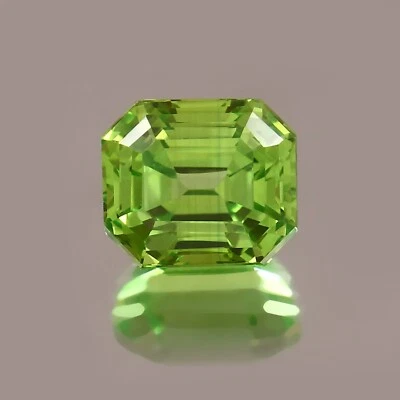AAA Natural Ceylon Green Peridot Sapphire 7.40 Ct Radiant Cut Loose Gemstone - Image 1 of 4