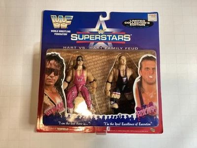 WWF Jakks Pacific Hart Vs. Hart Family Feud Bret Hart Owen Hart NUEVO 1996 Paquete de 2 Foto 1 de 4