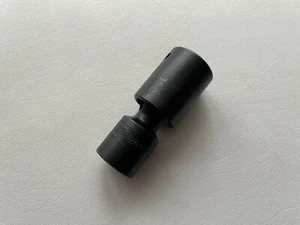 Snap-On Tools USA  *NEW* 1/2" Drive 6pt 11/16" SAE Impact Swivel Socket IPL22C - Picture 1 of 6