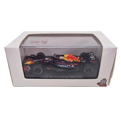 1:64 Red Bull Racing Oracle RB18 No1 Max Verstappen de Spark en azul marino Y254 Foto 1 de 4