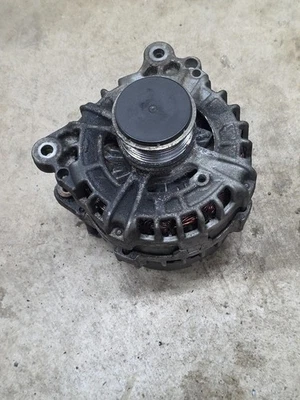 Alternator 2014 Vw Passat TDI - Image 1 of 4