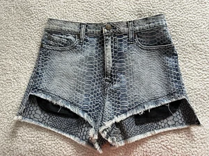 Pistola High Waist Raw Hem Croc Embossed Pattern Blue Denim Shorts Size M - Picture 1 of 8