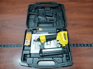 Stanley Brad Nailer SBN125, 18 Gauge, in Hard Case, c-x - Picture 1 of 8