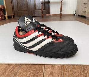 Tenis de Fútbol Adidas Predator Freak .3 Turf TF de hombre | Innovasport