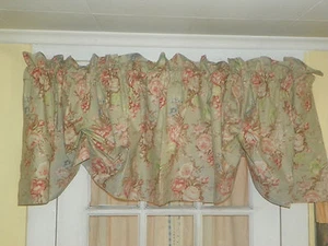 VINTAGE RALPH LAUREN CHARLOTTE ADJUSTABLE VALANCE-RINGS ON THE BACK-2 AVAILABLE - Picture 1 of 4