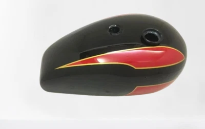 CONVIENT POUR RÉSERVOIR D'ESSENCE EN ACIER PEINT ROUGE ET NOIR TRIUMPH T140 - Image 1 of 4