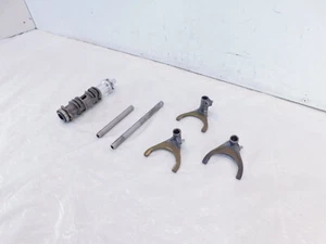Harley Davidson Dyna Softail 6 Speed Transmission Shift Shifter Forks & Cam Drum - Picture 1 of 9