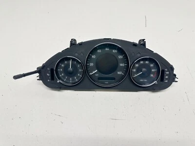 Cuadro de instrumentos F21185 2006-2008 Mercedes CLS500 CLS550 velocímetro 143083 millas Foto 1 de 4