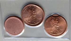 3 Piece Error Coin Set Blank Planchet-2000 Broadtruck-2000 Indent UNC - Picture 1 of 4
