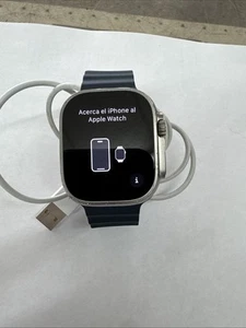Apple Watch Ultra 2 49mm Titanium Case with Ocean Band - Blue, One Size (GPS... - Photo 1 sur 8
