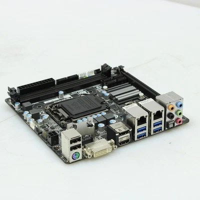Placa madre Gigabyte GA-H97N LGA 1150 Micro-ATX DDR3 con escudo de E/S Foto 1 de 4