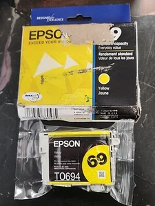 New Genuine Epson 69 Yellow Ink Cartridge vacuum sealed, exp: 11/2022 - Picture 1 of 2