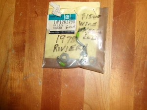 NOS GM 1263790 1978 RIVIERA. LT GREEN. FOR ONE WIRE WHEEL COVER.LO - Picture 1 of 1