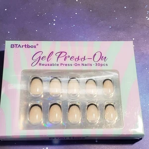 BTArtbox Gel Reutilizable Prensado en Uñas 30 un. Desnudo Negro Puntas Francesas Cuadradas NUEVO - Imagen 1 de 3