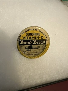 1930s Post And Gatty’s Bond Bread Pin Back Aviation Milestone 2 Winnie Mae - Picture 1 of 2