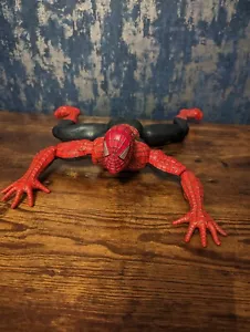 2004 toy biz 15" electronic floor CRAWLING SPIDERMAN action figure rare! - Picture 1 of 20