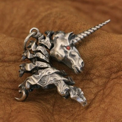 Pingente de unicórnio de prata esterlina 925 móvel pescoço olhos vermelhos TA288D GC - Imagem 1 de 4