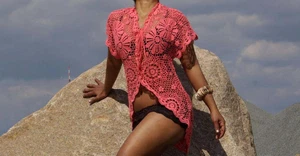 Häkelbolero / Beachtop Flowerdesign mit Volant 100% Baumwolle - Bild 1 von 1