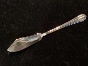 “AMANTE” by TOWLE - GEORGIAN HOUSE - 18/8 STAINLESS - BUTTER KNIFE - 12 AVAIL - Picture 1 of 3