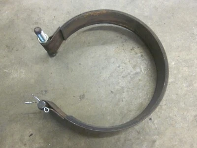 Banda de freno cortacésped John Deere M665 60 pulgadas giro cero TCA10046 Foto 1 de 4