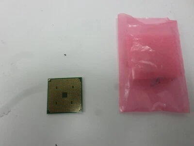 USED AMD Athlon AMQ65DAM22GG 2100MHZ SOCKET - Image 1 of 4