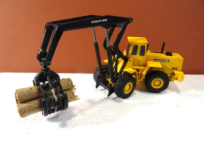 JOAL TSCALE DIECAST 237 VOLVO BM L160 CHARGEUR GRUMIER TBE S BOITE V PHOTOS - Photo 1/4