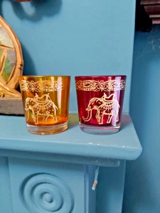 EIN PAAR INDISCHE RECYCELTE GLAS ELEFANTEN TEELICHTHALTER - Bild 1 von 11