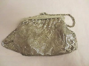 Vintage PURSE Whiting & Davis METAL MESH, Style 2969 Silver Color, USA 11" Chain - Picture 1 of 7