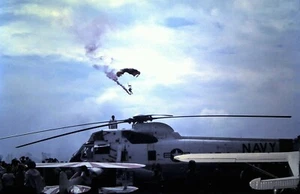 Orig 70's Slide, U.S. Navy Military Helicopter - Parachutist coming in to land - Picture 1 of 1