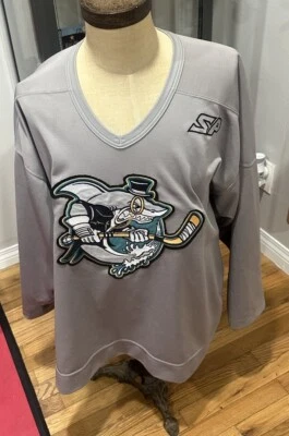 Camiseta deportiva de hockey profesional gris SP Sportswear Cleveland Barons AHL con correa de lucha para hombre 56 Foto 1 de 4