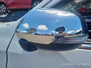 MITSUBISHI PAJERO 2015-2024 LEFT DOOR MIRROR Station Wagon White - Picture 1 of 8