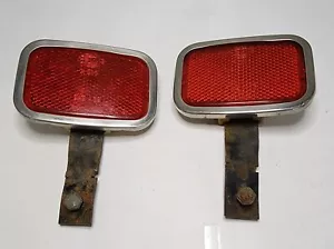 Vintage VW Rear Bumper Reflector 1969-70 - Picture 1 of 6