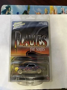 WHITE LIGHTNING 1969 CHEVY CAMARO JOHNNY LIGHTNING FLAMES SERIE 1:64 LE - Foto 1 di 13