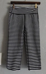 athleta crop pants Women's S,striped, Nylon, Licra, 26 Inch Waist Pretty - Picture 1 of 11