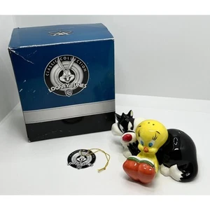 Westland Tweety Bird Sylvester Cat Looney Tunes Figures Salt Pepper Shaker Set - Picture 1 of 8