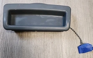 Tennant T300 Solution Tank Cover 9014158 With Chain & Screws 1209266 - Picture 1 of 5