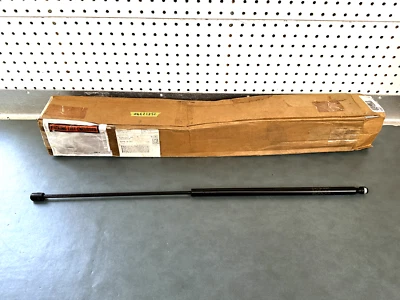 Conjunto de puntal de capó GM OEM NOS 15212390 2004-2006 Chevrolet SSR Foto 1 de 4