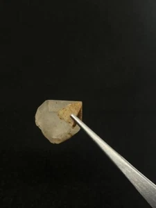 22.30 ct Natural Sri Lankan Quartz Crystal Earth Mined Rough Healing Stone - Picture 1 of 11
