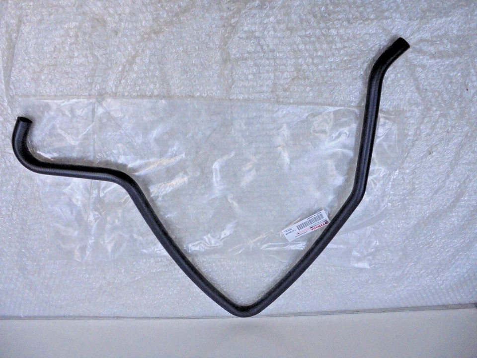 Yamaha NS50 Aerox 2013-16 Right Lower Radiator Coolant Hose New OE 1PH-E2484-00 — 第 1/3 张图片