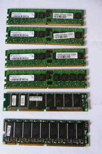 Speicher  4 x HYS72T64001HR-5-A 1 x THMY6440A1AEG  1 x Compaq 54-25092-BA - Bild 1 von 1